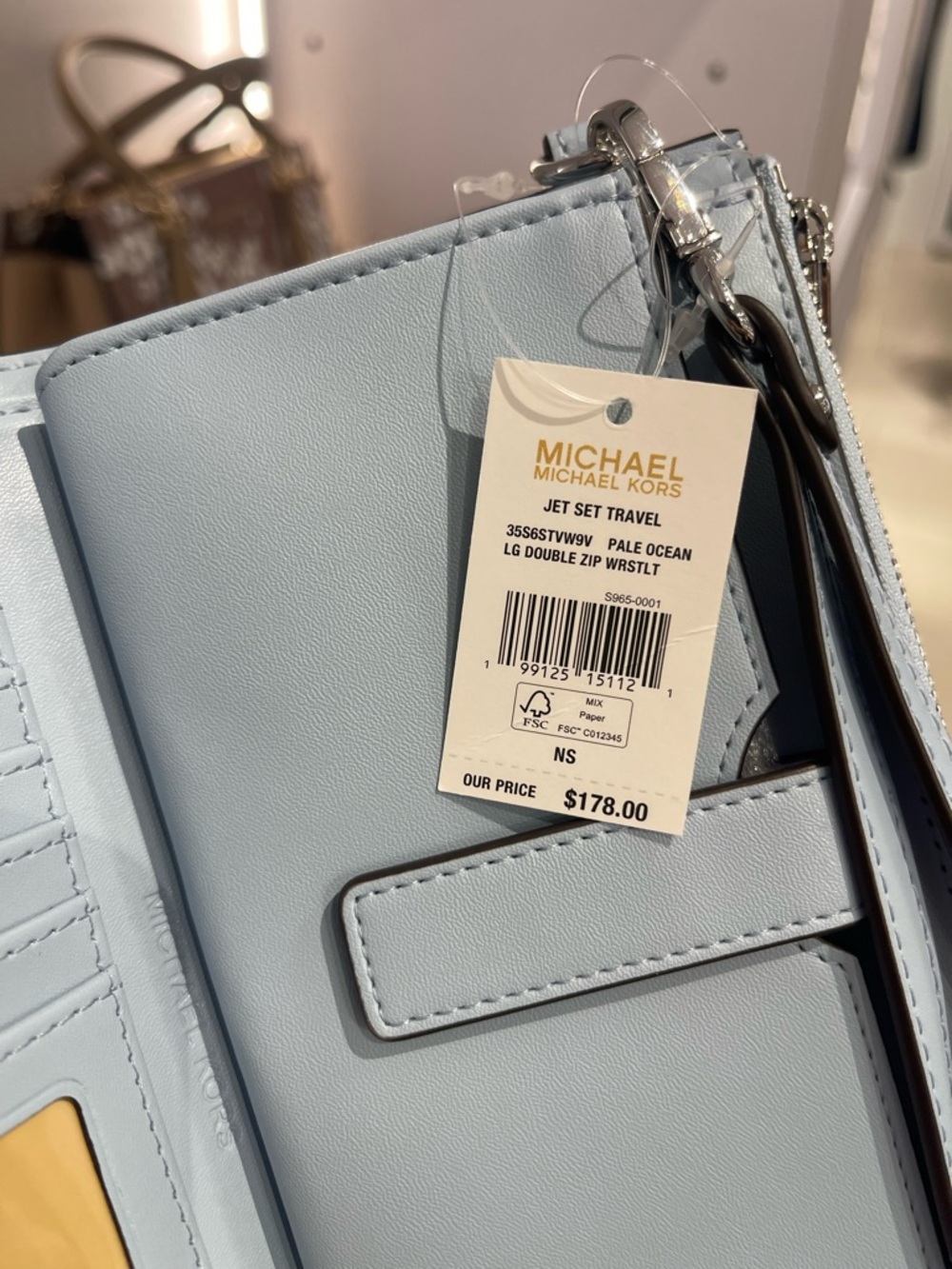 MICHAEL KORS JST Lg Double Zip Printed Signature Logo Wristlet
Pale Ocean 
NWT - Picture 7 of 16